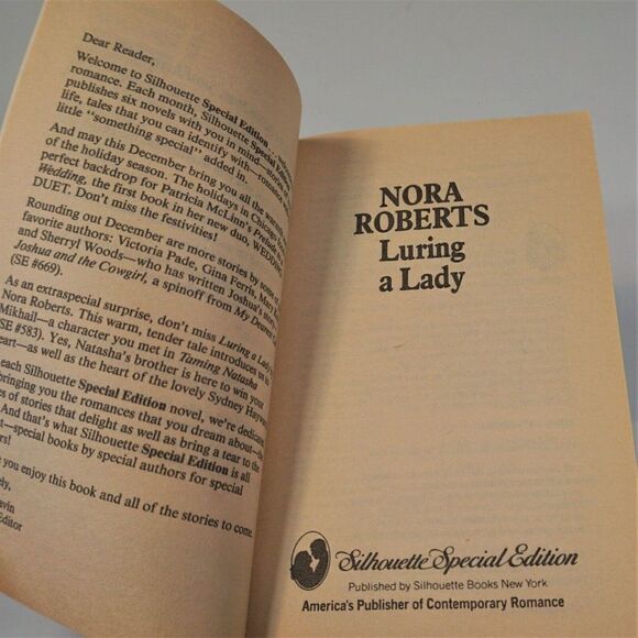 Luring a Lady By Nora Roberts 1991 Silhouette Special Edition Paperbound - Picture 4 of 5